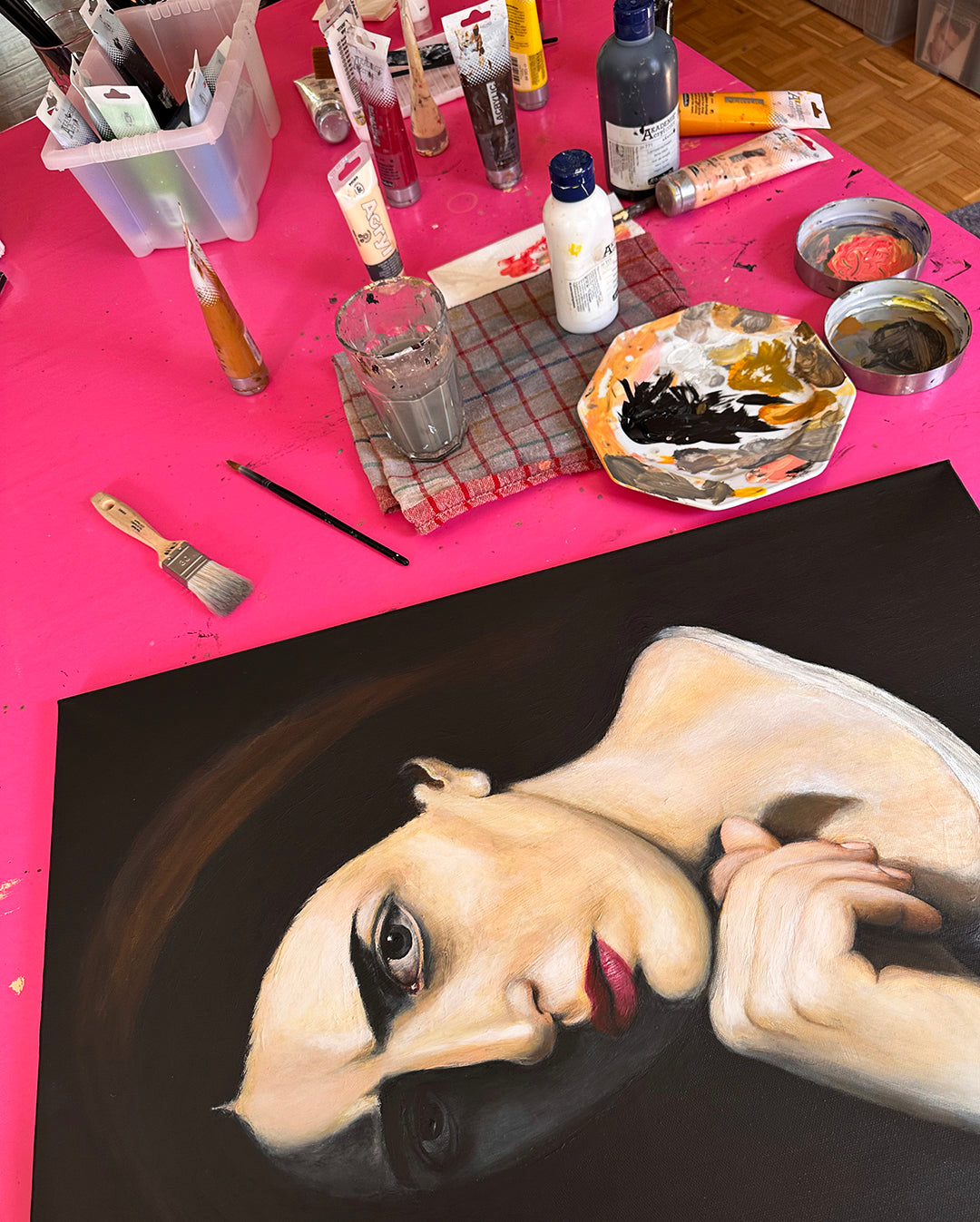 Bildtitel: „Dona Tenebroso“, Acryl, Format: 50 × 70 cm, auf Leinwand, gerahmt.