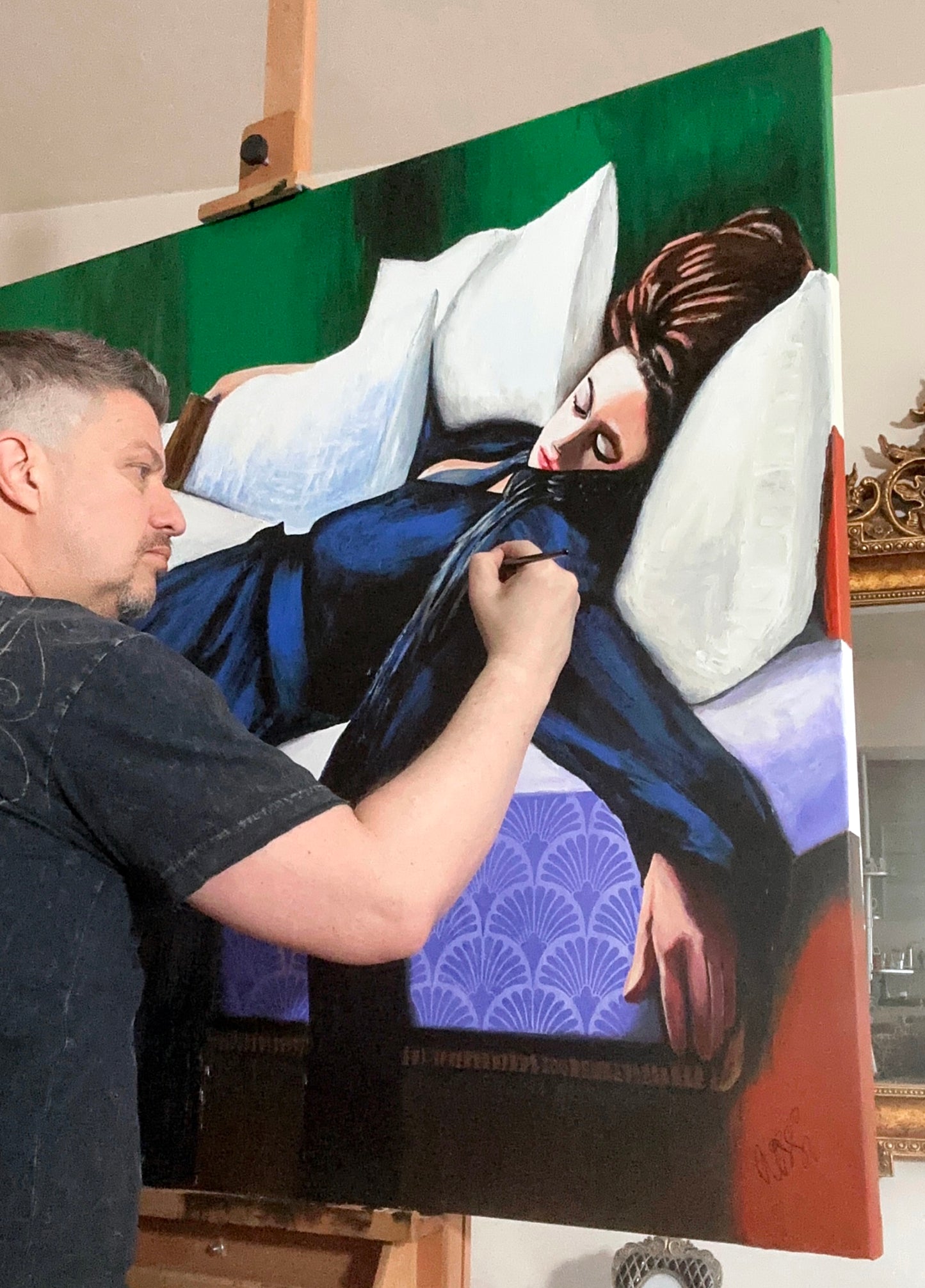 Bildtitel: „Frau mit Buch“, Acryl, Format: 120 × 100 cm, auf Leinwand, gerahmt.